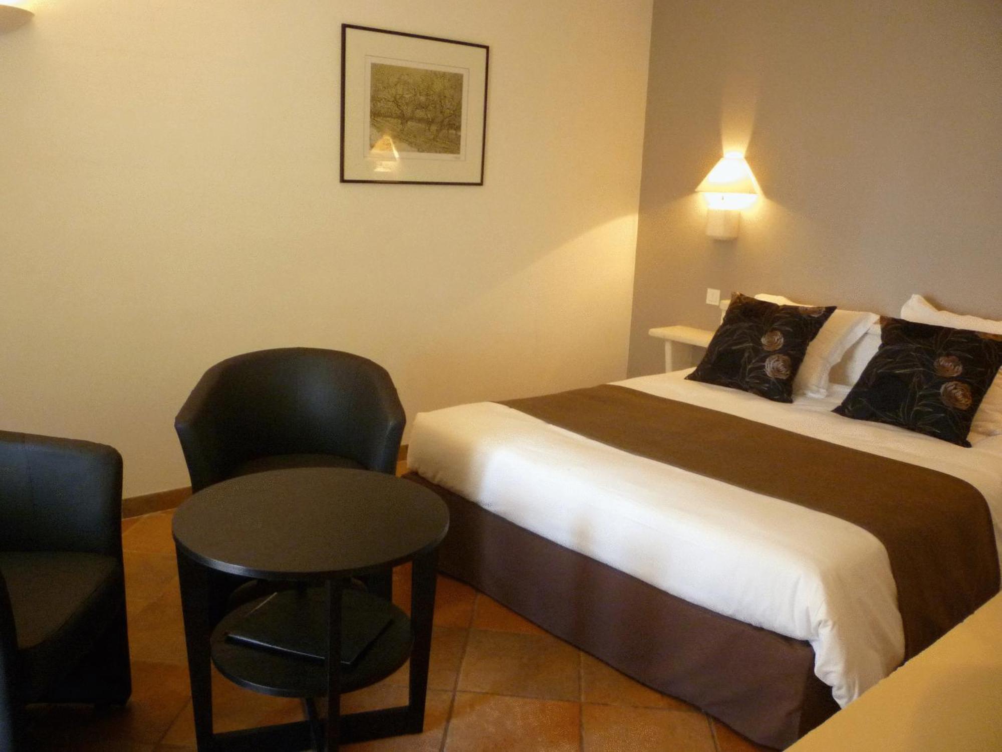 Val Baussenc, The Originals Relais Hotel Maussane-les-Alpilles Exterior foto